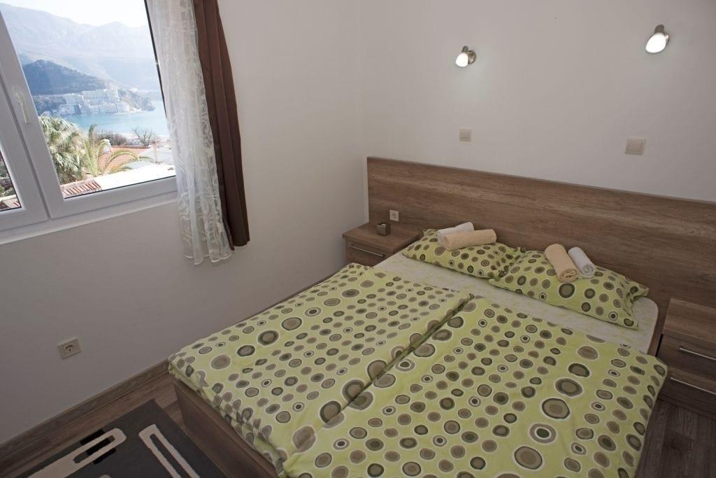 B&t * Budva