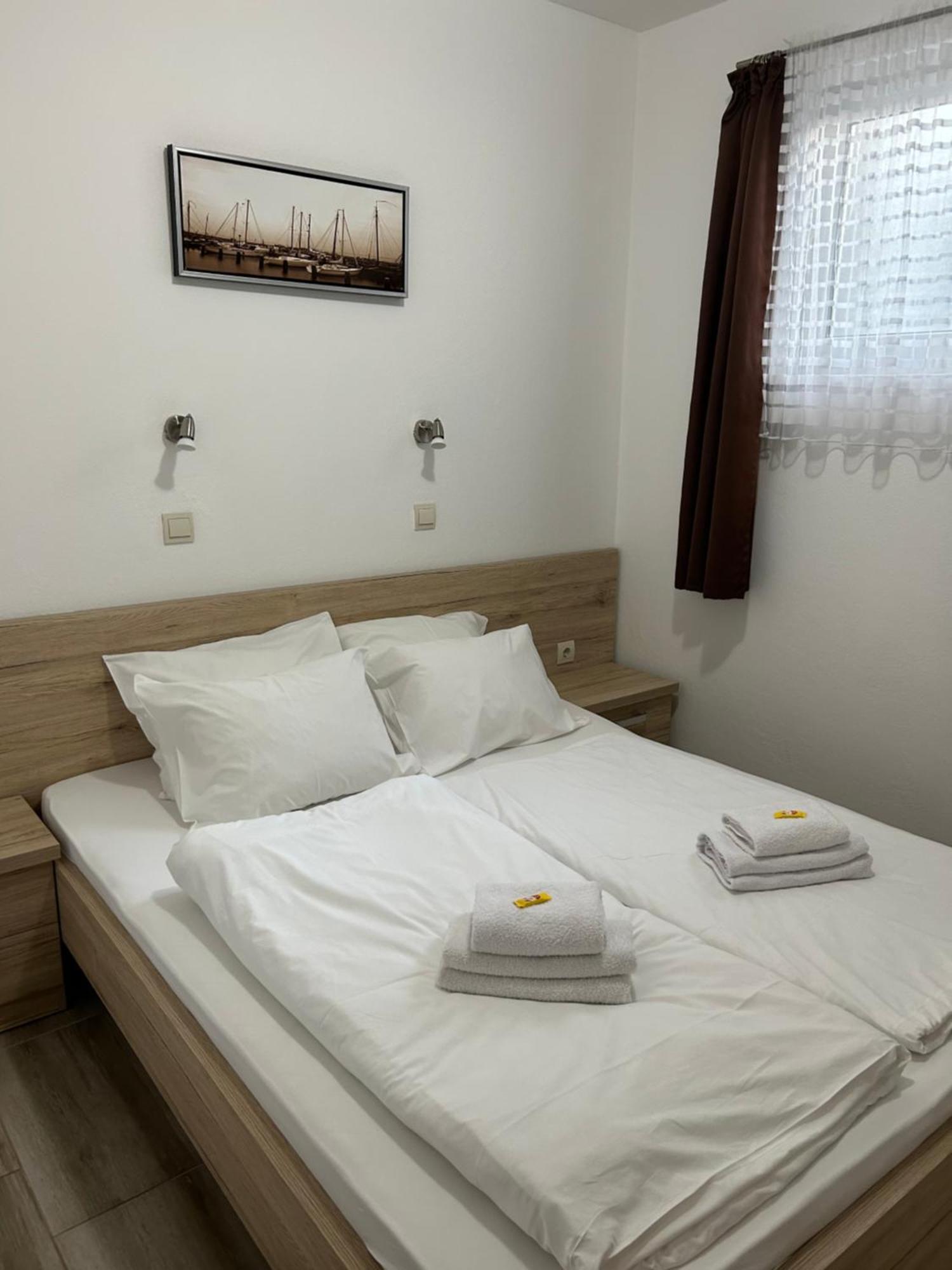 B&t * Budva