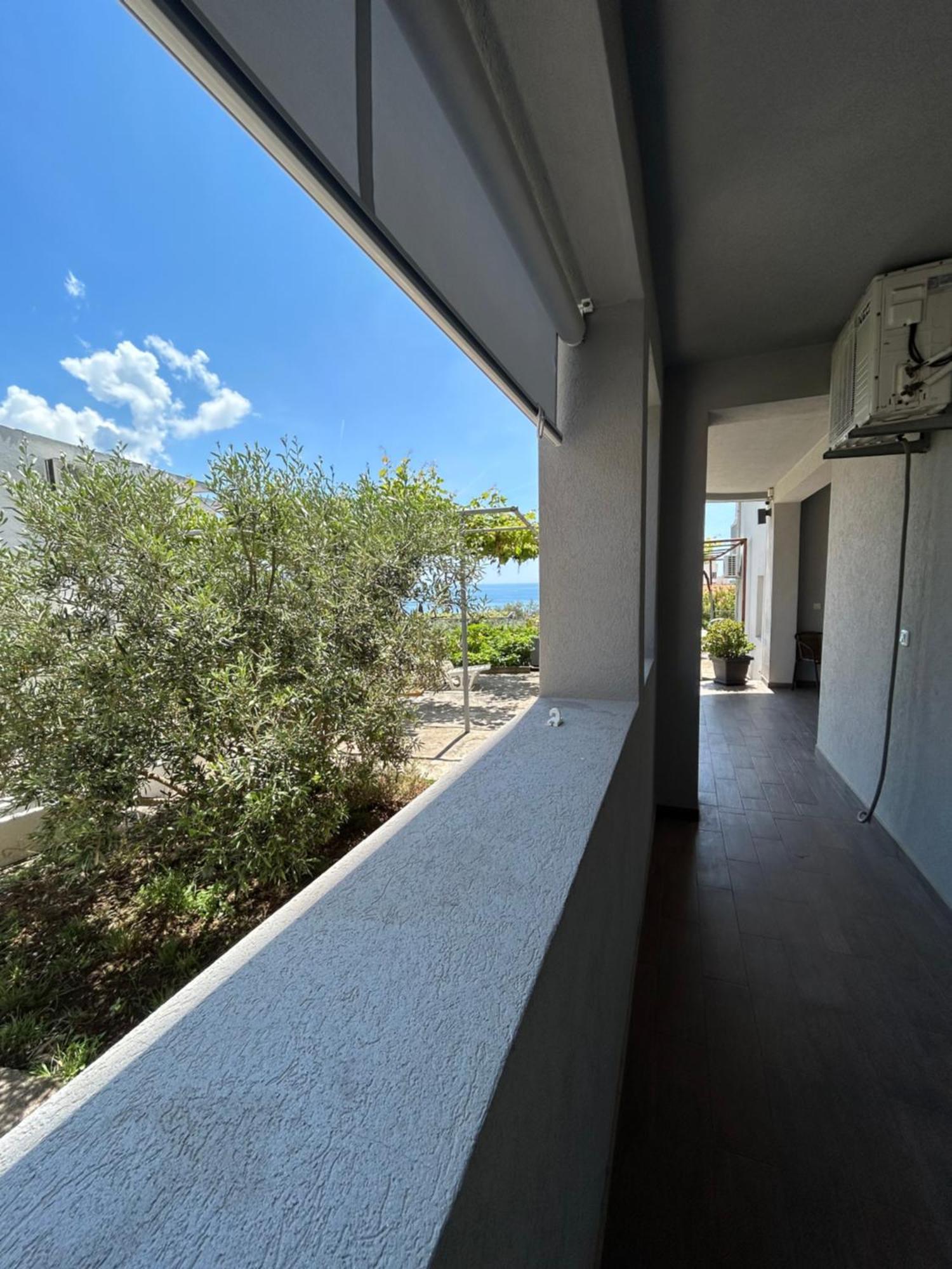 B&t Apartament Budva