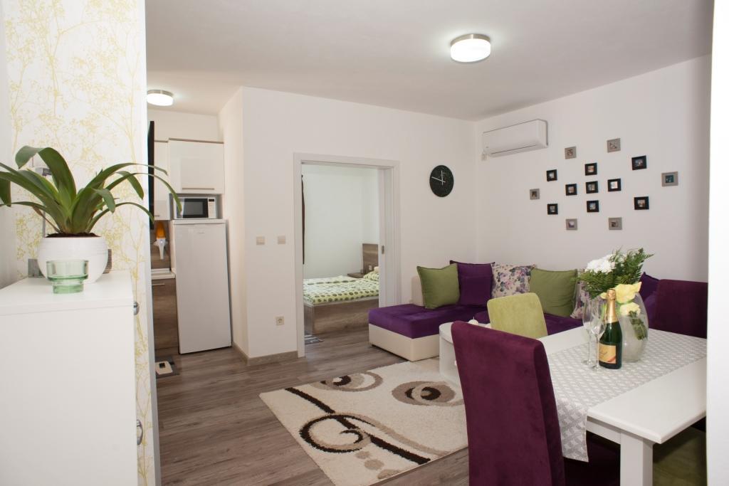 B&t Apartament *